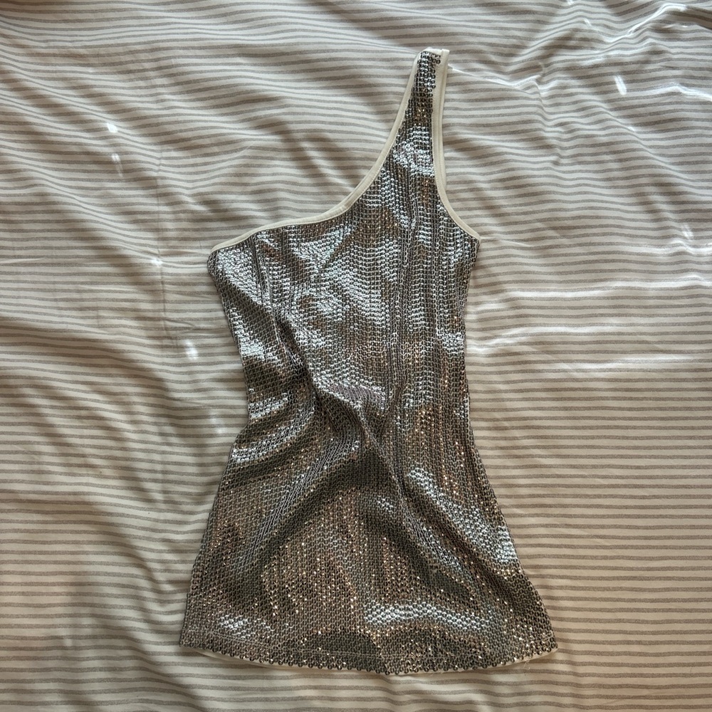 Sequin one should tank top